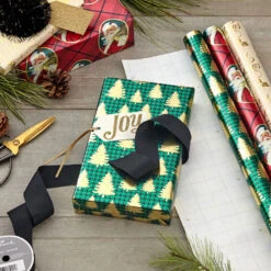 Hallmark Traditional 3-Pack Foil Christmas Wrapping Paper Assortment, 60 Sq. Ft. -Cozy Home Accents Deals Store Foil Christmas Wrapping Paper Assortment 5JXW1065 03